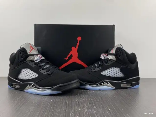 Cheap TBK 845035-003 Retro (2016) Metallic Black Jordan 5 0513